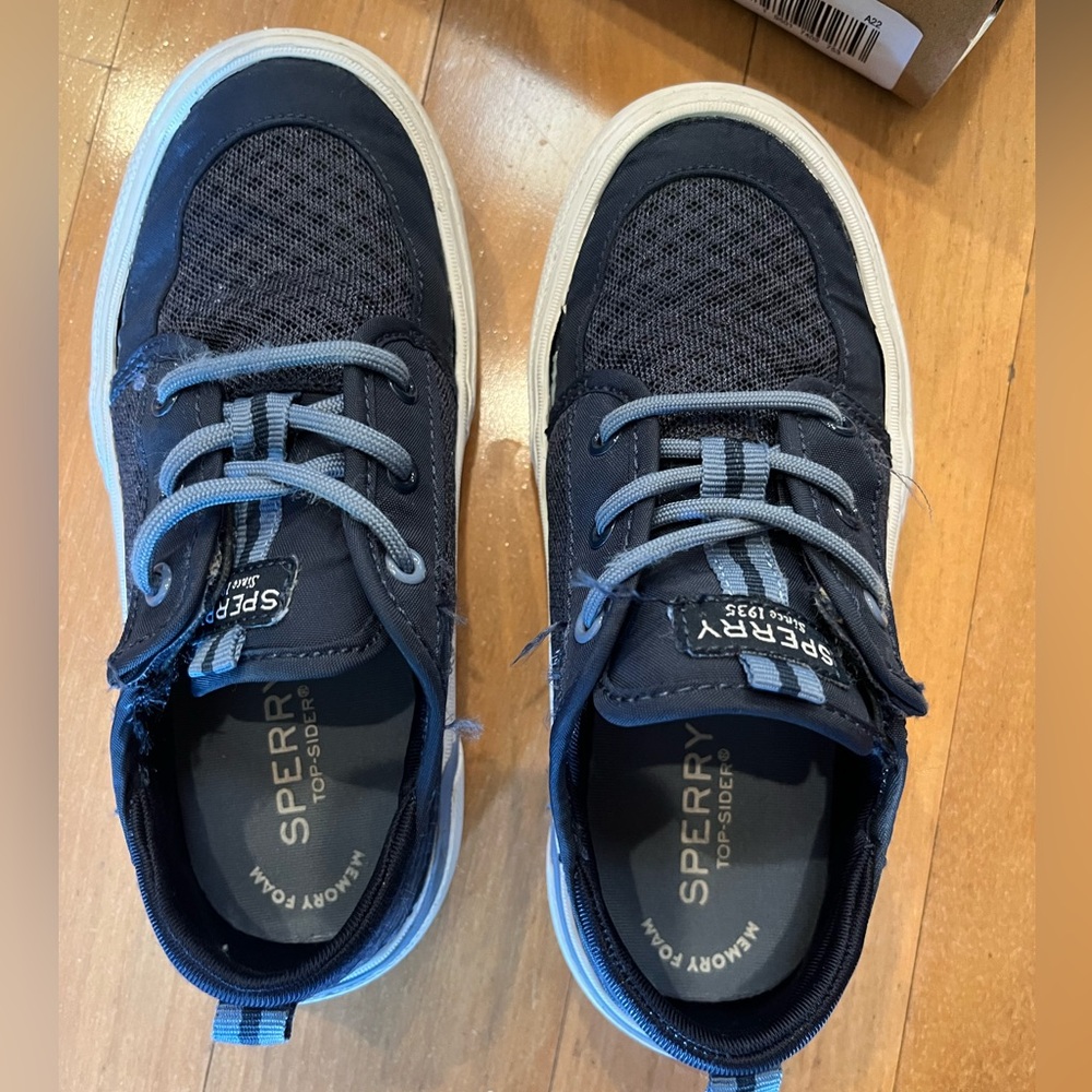 Sperry Blue Top/Slider Sneakers with Velcro and Breathable Mesh